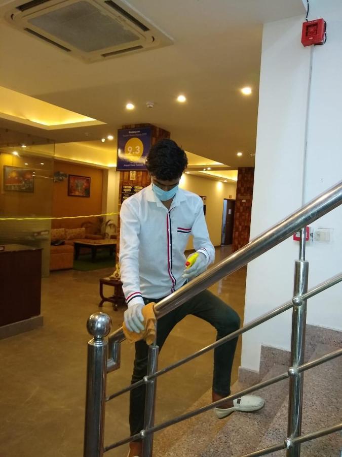 Airport Hotel Tashree Νέο Δελχί Εξωτερικό φωτογραφία